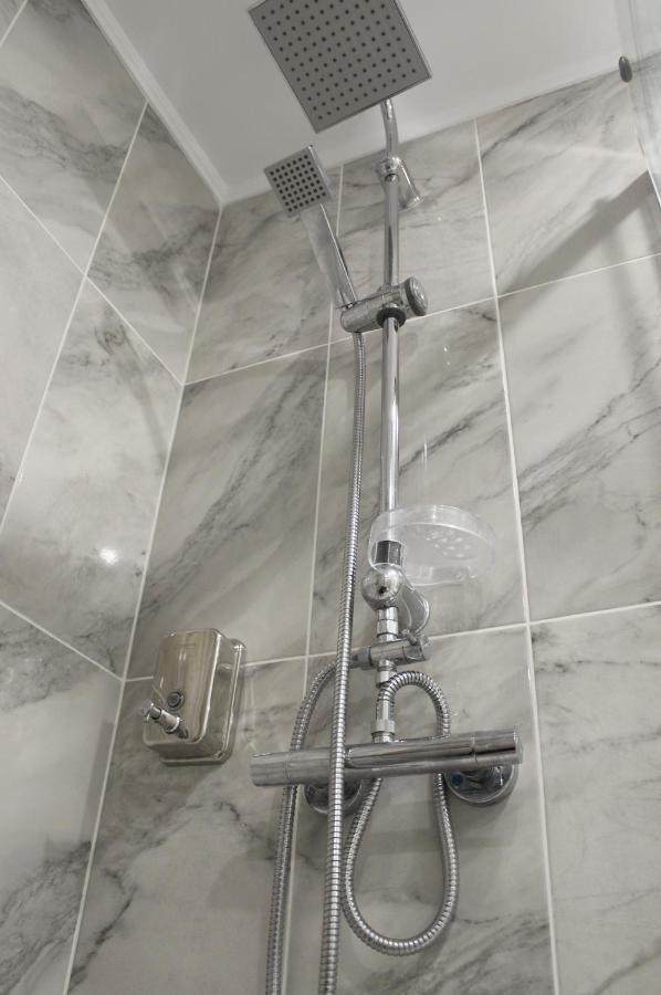 Luxury City Center Apartment - Romana ブカレスト エクステリア 写真